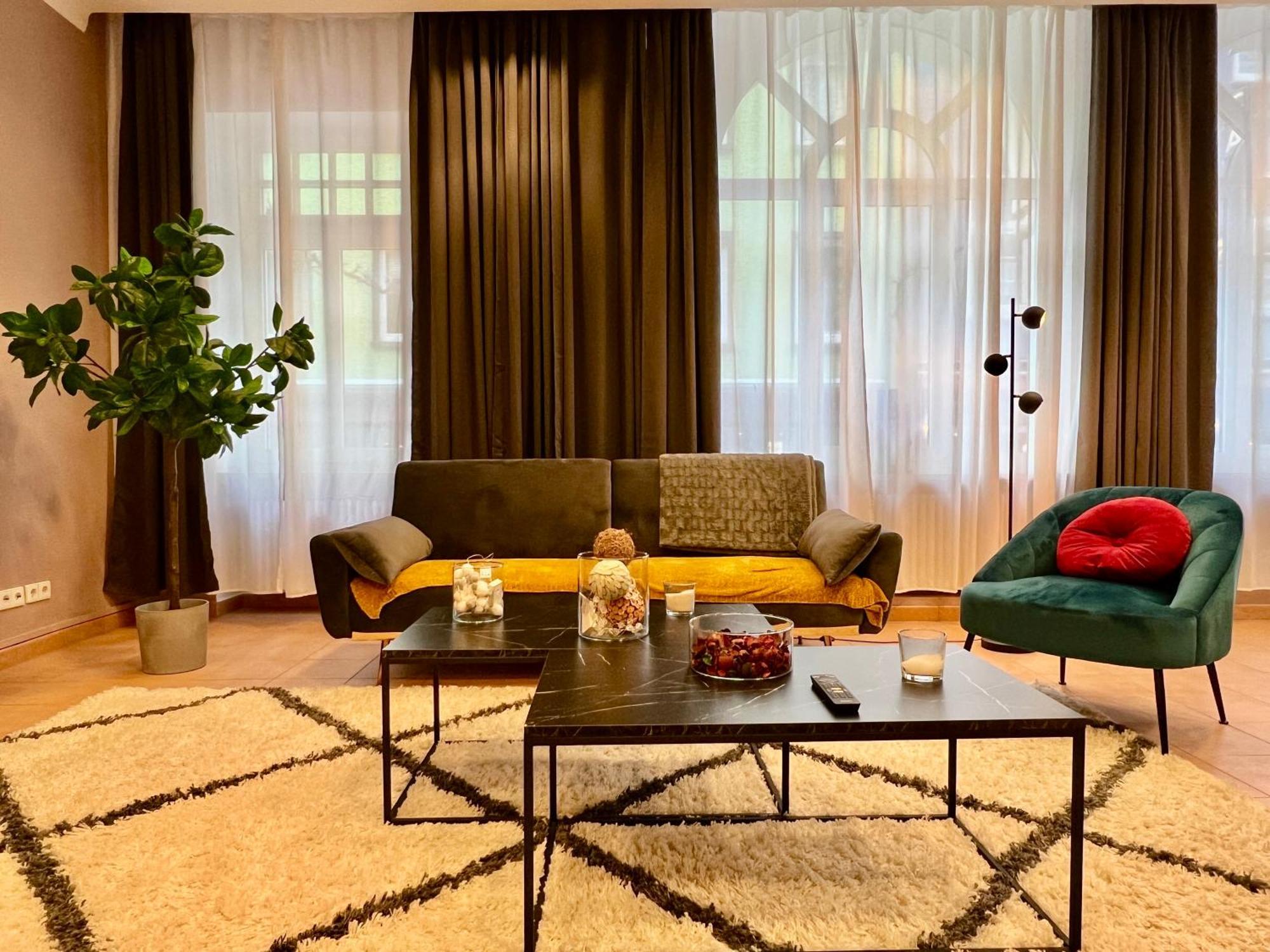 Vonmos City Apartments トラーベン・トラールバッハ エクステリア 写真